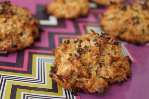 dulce-de-leche-macaroons
