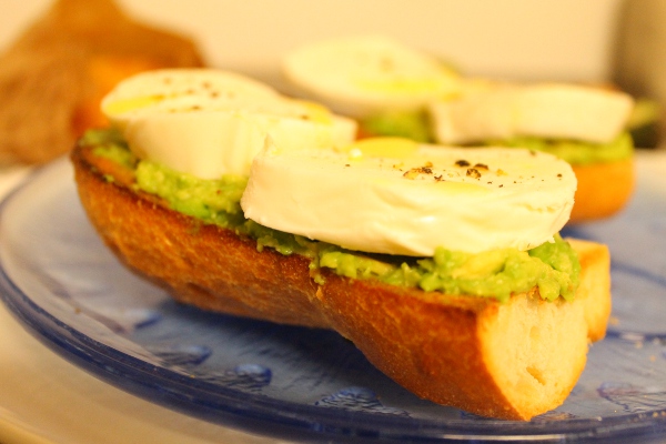 mozza-avocado-sandwich-4
